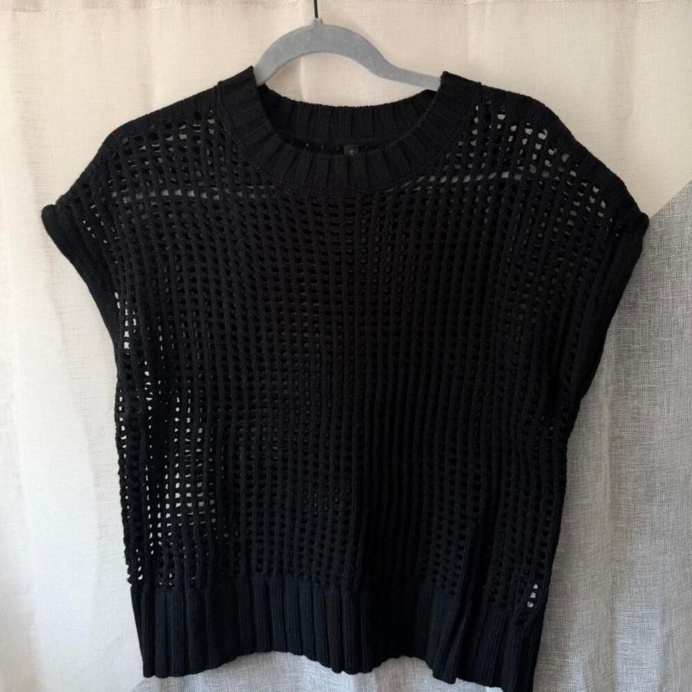 Unbranded Women's Black Jumper